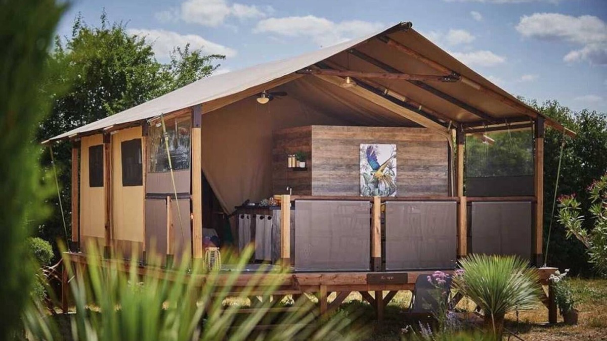 Florac House | Camping 3 étoiles - Piscine - ccaigb0