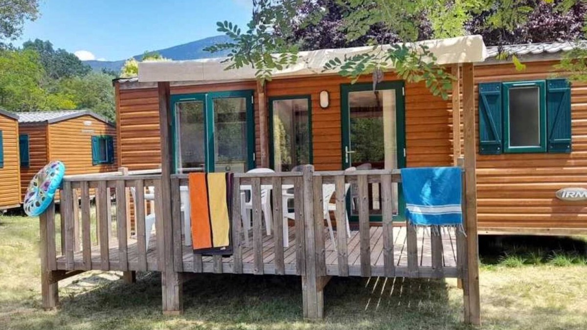 Beynes House | Camping 3 étoiles - Piscine - ccbaehd