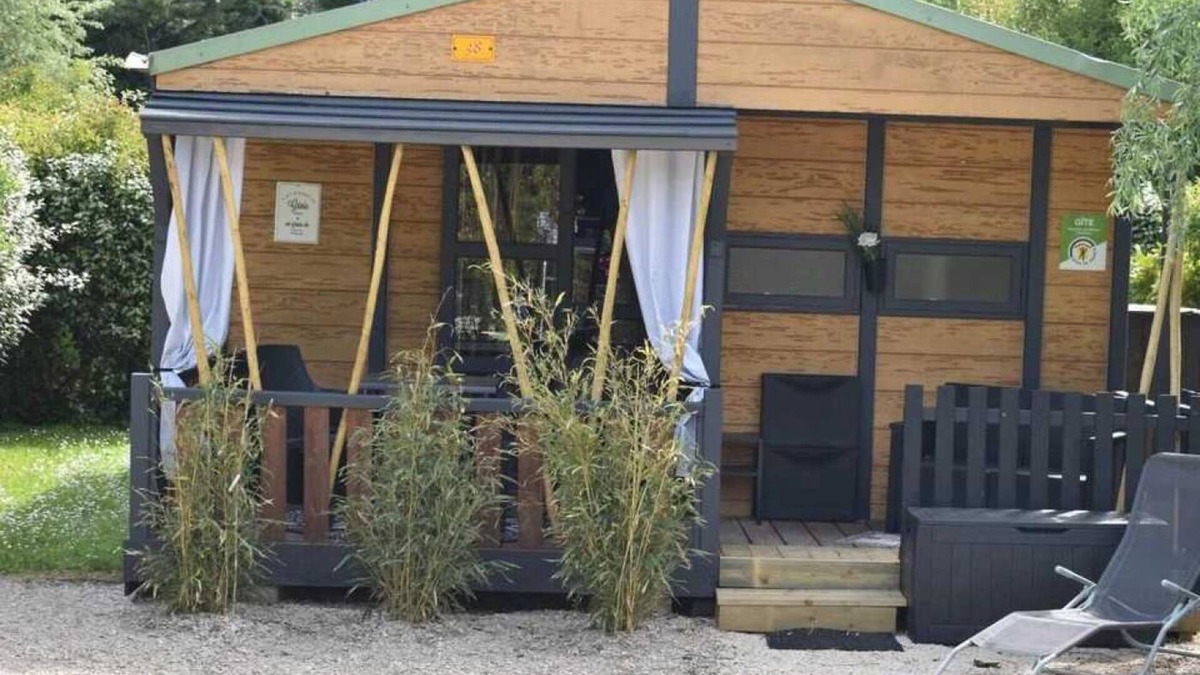 Paluds de Noves Ski Chalet | Camping 4 étoiles - Piscine - eehf0e
