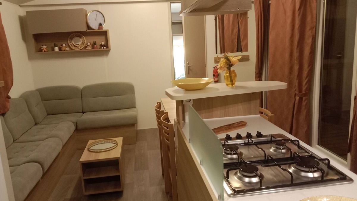 Pont-Aven House | Camping 4* TOUT CONFORT Bretagne Sud Domaine de Kerlann. 40 m2 6 à 8 pers.