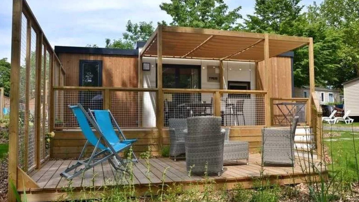 Saint-Julien-des-Landes House | Camping 5 étoiles - Piscine - ccbbeac