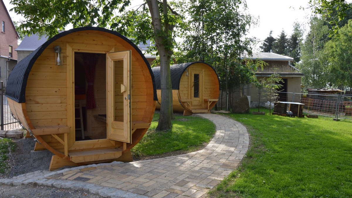 Krostitz RV Rental | Camping Barrel Bunge 1 with Shared Garden and Wi-Fi