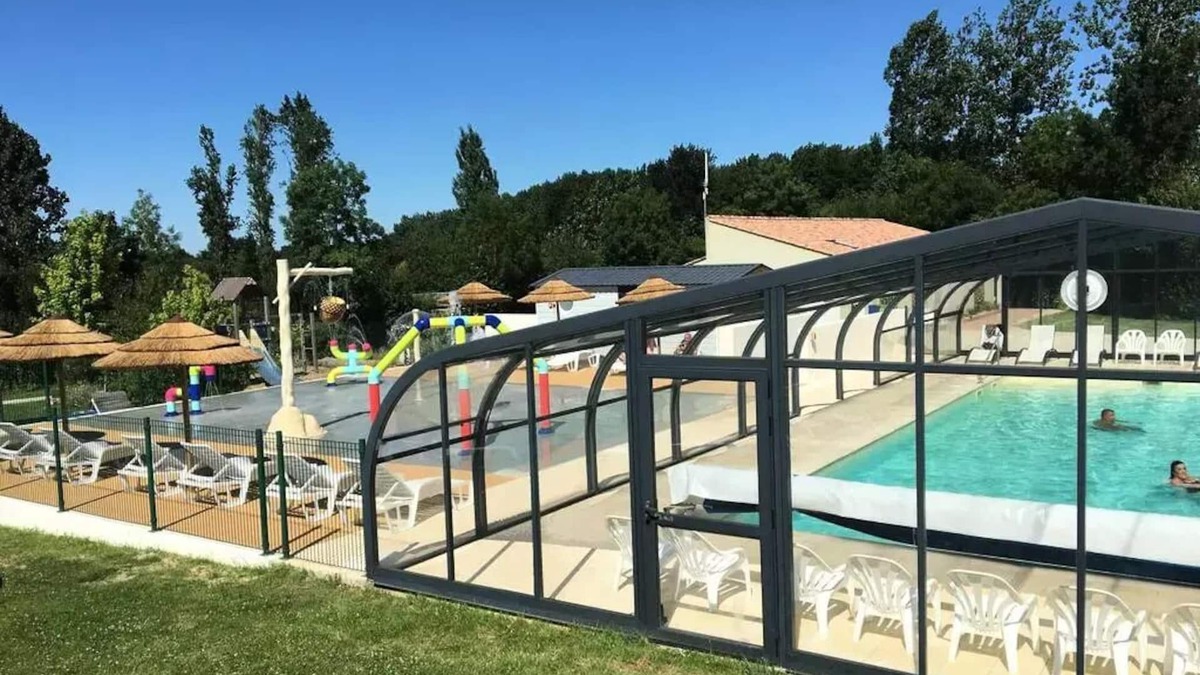 Aubigny-les-Clouzeaux House | Camping Campilo * - Mobile home 3 FEUILLES 3 rooms 4 people
