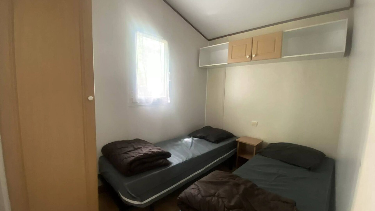 Aubigny-les-Clouzeaux House | Camping Campilo * - Mobil-Home Comfort 3 Rooms 4 People + TV