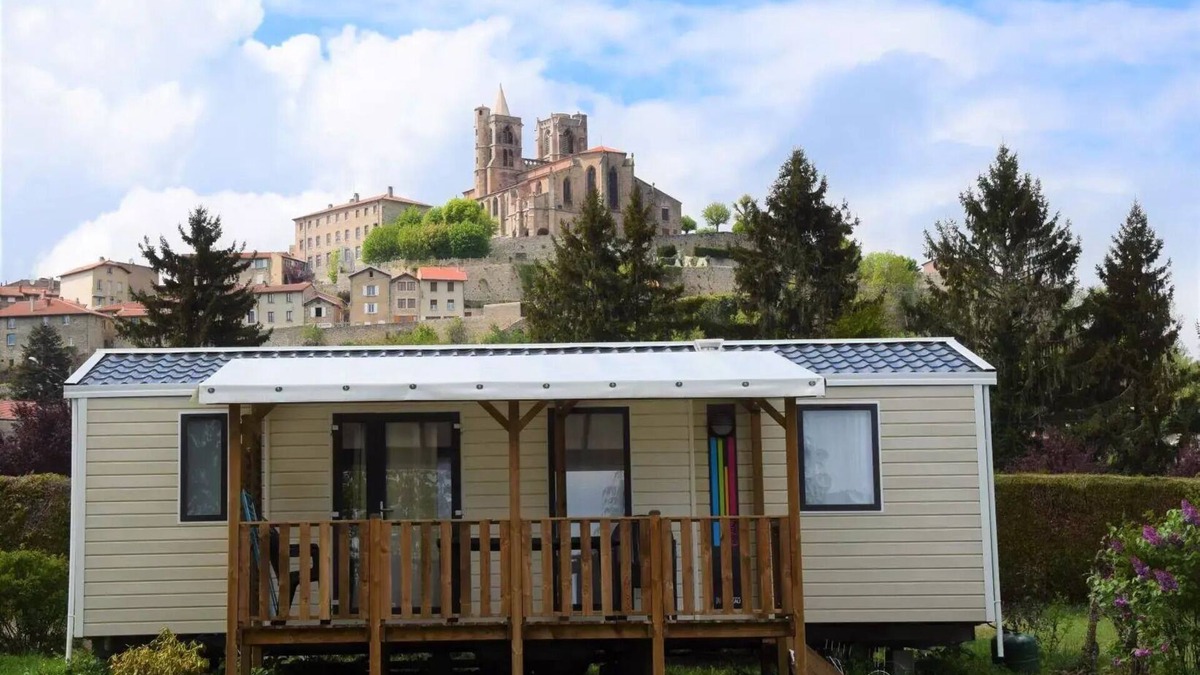 Saint-Bonnet-le-Chateau House | Camping de la Belle Etoile * - Mobilhome Nirvana Great comfort 3 bedrooms terrace 6 people