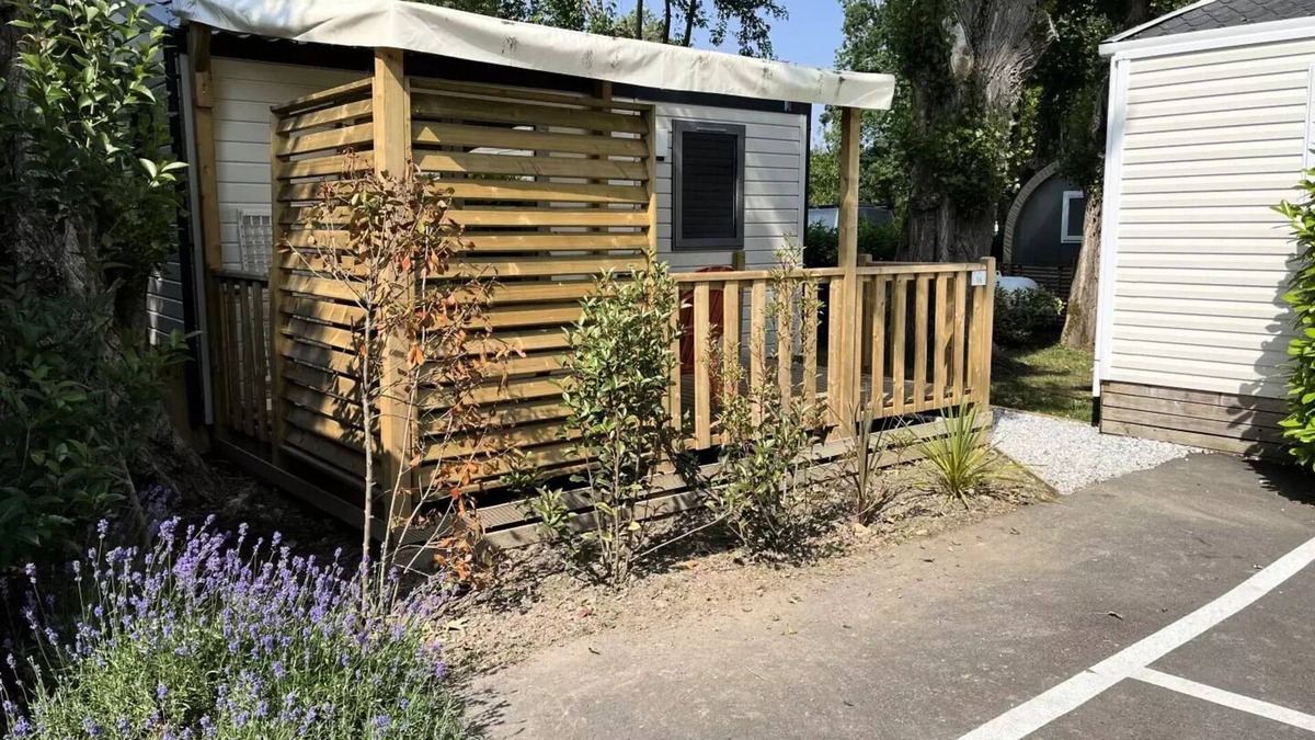 Surgeres House | Camping de la Gères * - Mobile home Comfort + Duo - 2 people