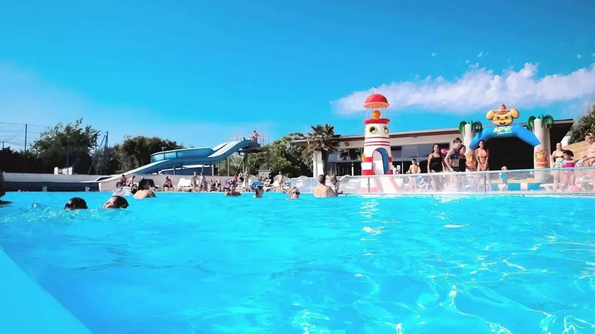 Domino House | Camping L'Anse Des Pins * - Mobil-home Relax TV 3 Rooms 4/6 People