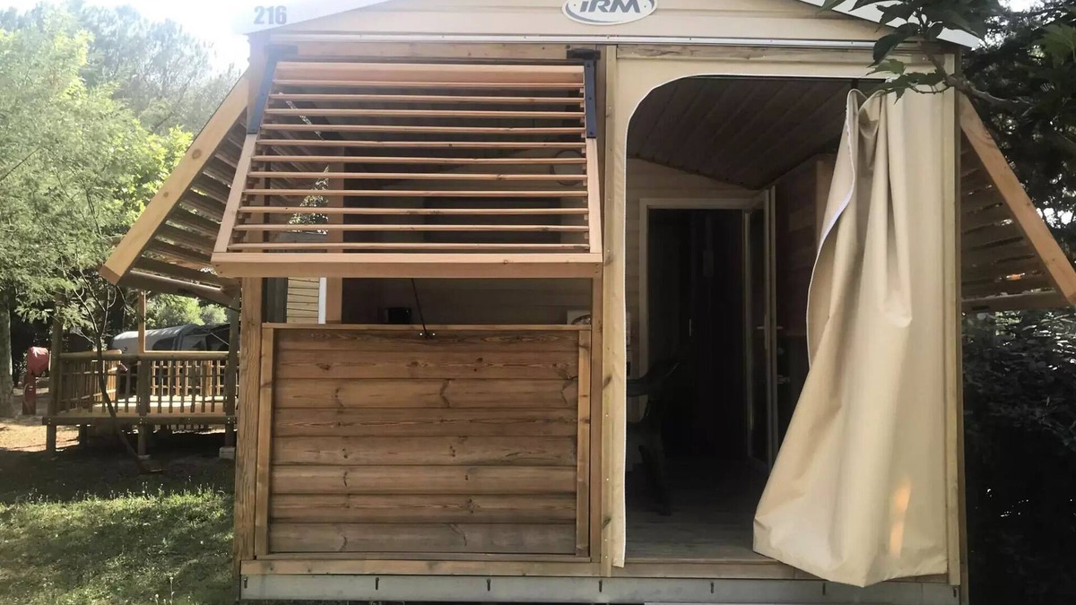 Saint-Jean-Pla-de-Corts House | Camping les Casteillets* - Mobile home Vacanciale 3 rooms 4 people Without Toilets
