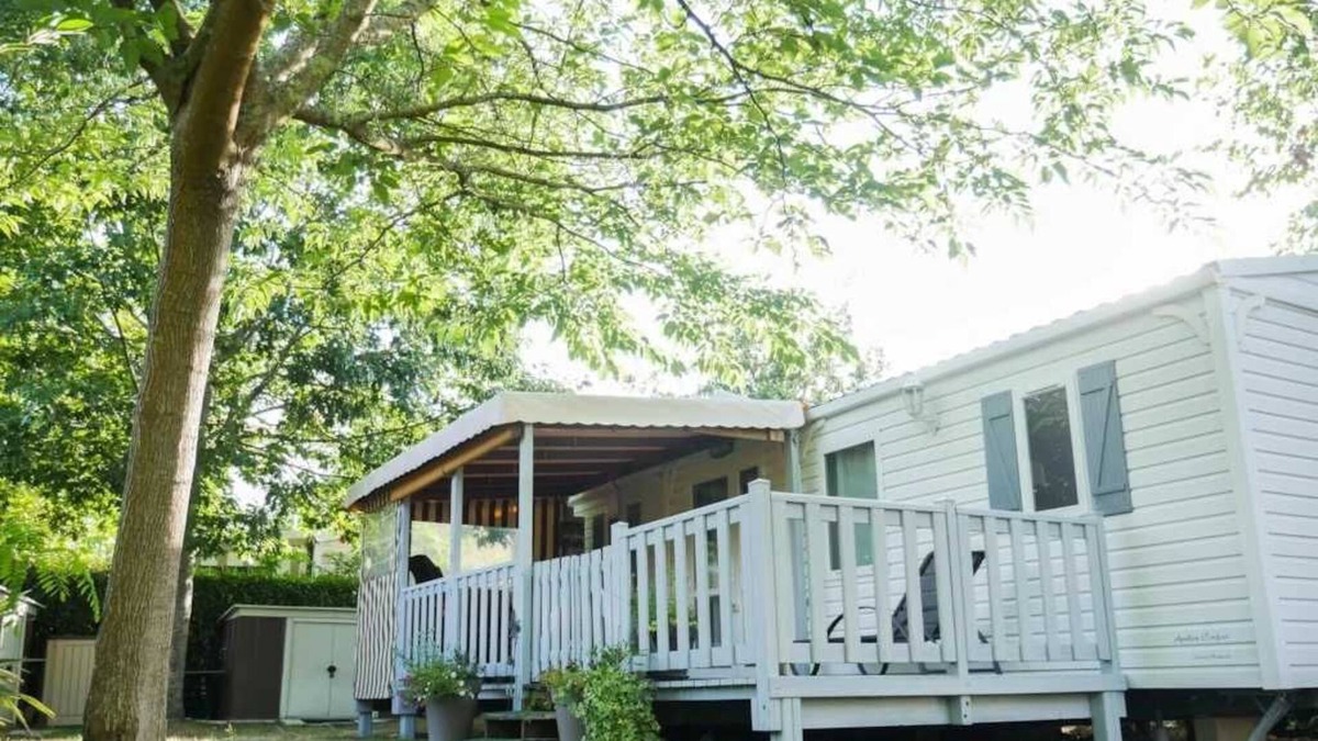 Gastes House | Camping - Funpass inclus - Piscine - ccaeg0h