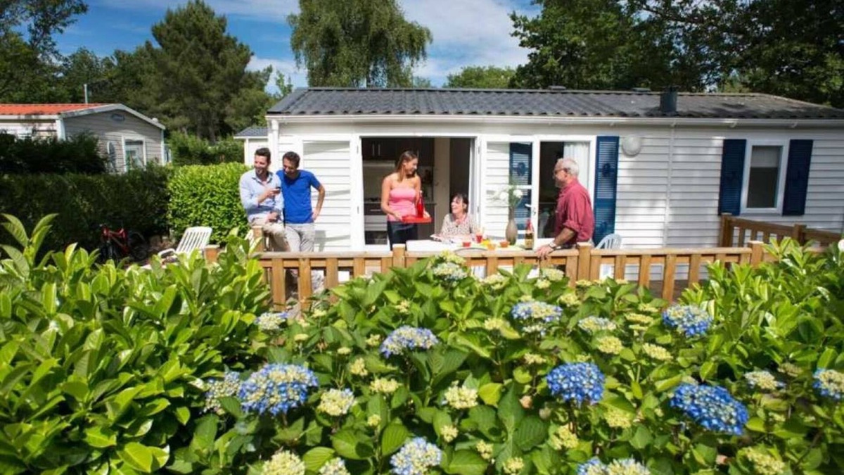Pont-Aven House | Camping - Funpass inclus - Piscine - ccaefi0
