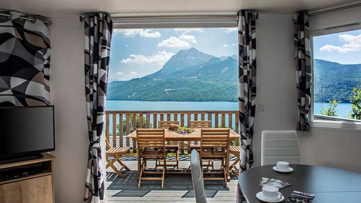 Chorges Ski Chalet | Camping l'Ecrin du Lac * - Chalet 3 Rooms 4 People Air Conditioned + TV