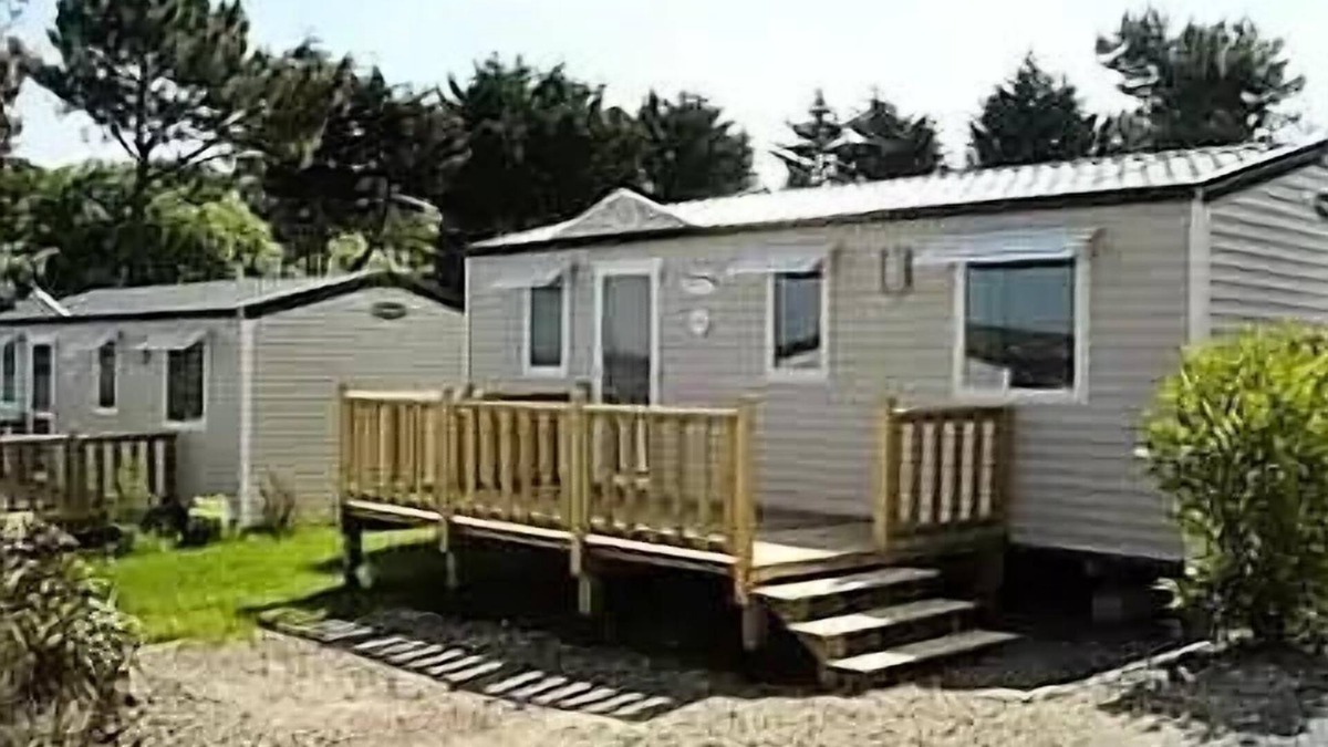 Binic House | Camping Le Panoramic* - Mobile Home 4 Rooms 6 People
