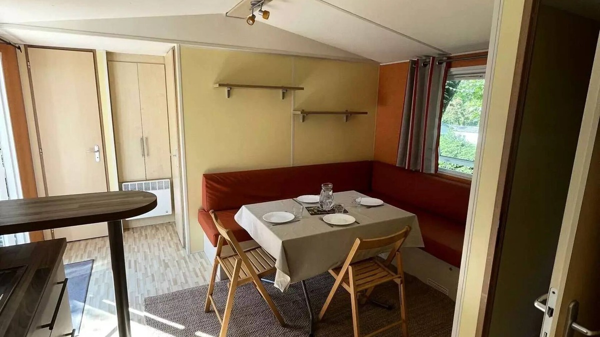 Ornans House | Camping le Chanet * - Mobil home comfort CAPRI 2 bedrooms 4 people