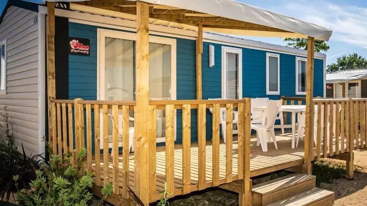 Olonne-sur-Mer House | Camping Le Nid d'Été * - 4 Room Mobile Home 6 People + TV