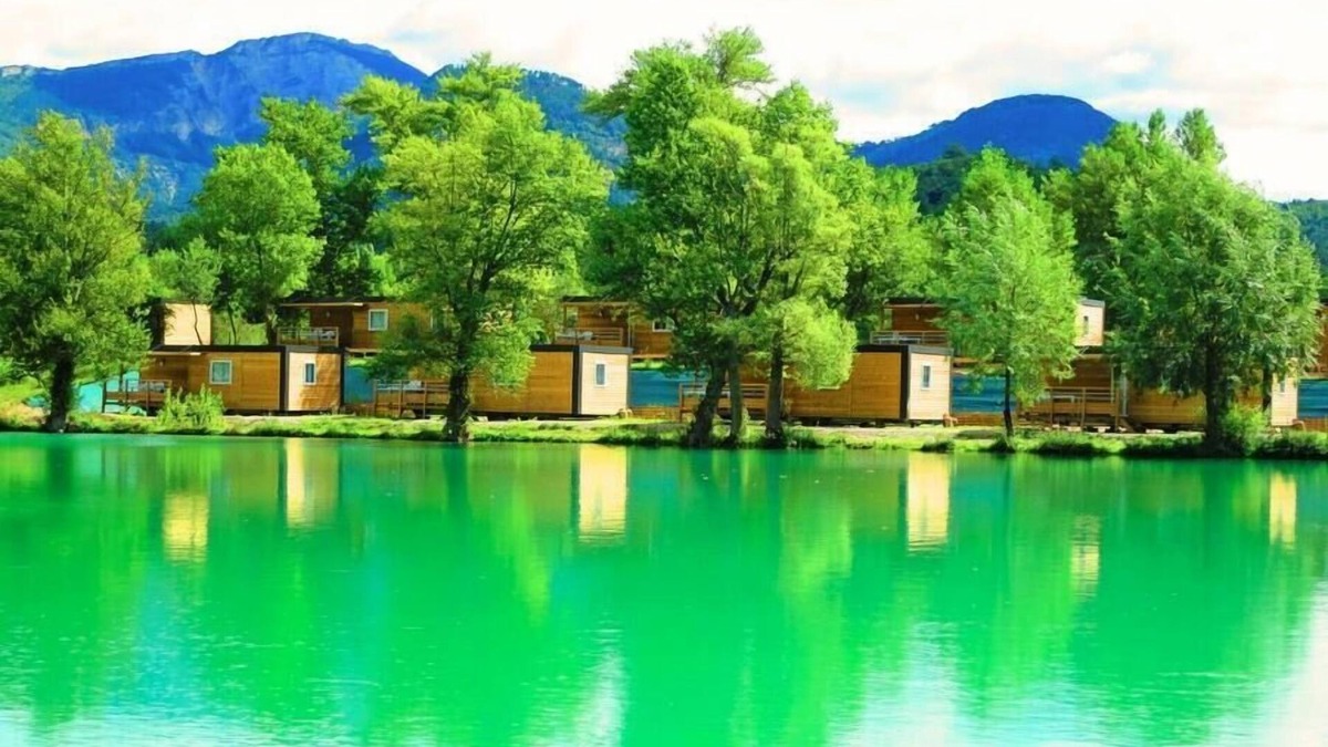 Chatillon-en-Diois House | Camping Le Lac Bleu* - Bivouac on Stilts 2 Rooms 2 people Without Sanitary