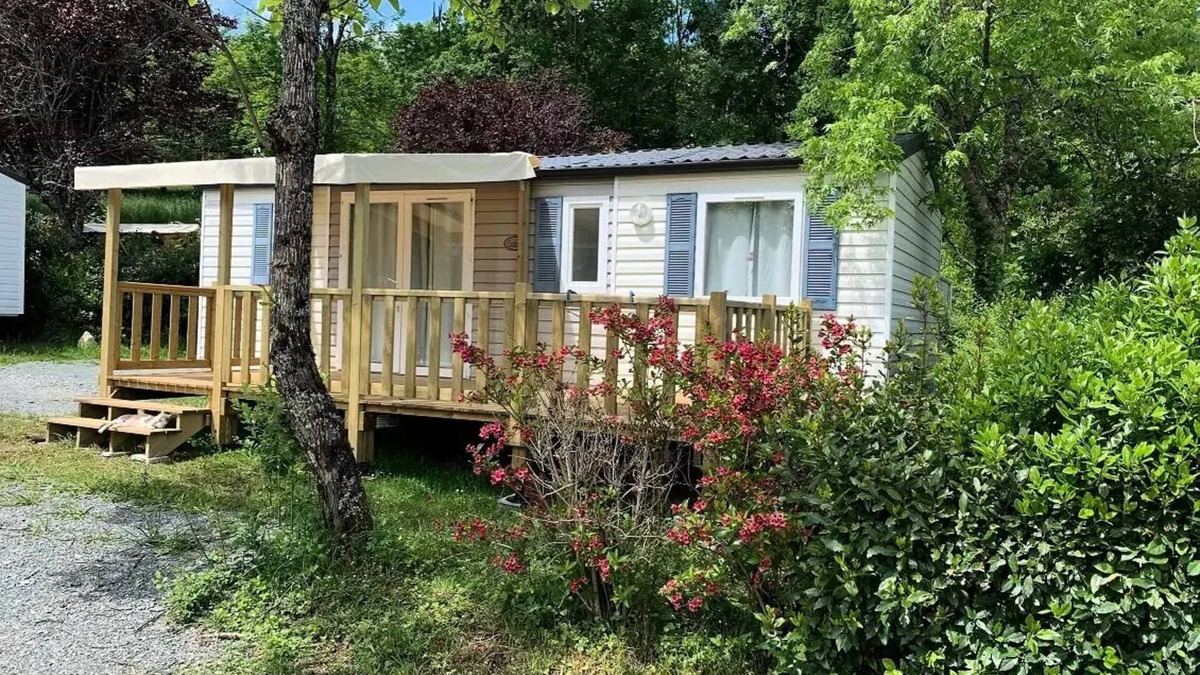 Thiviers House | Camping Le Repaire * - MBH 011 - 3 bedrooms 6 people