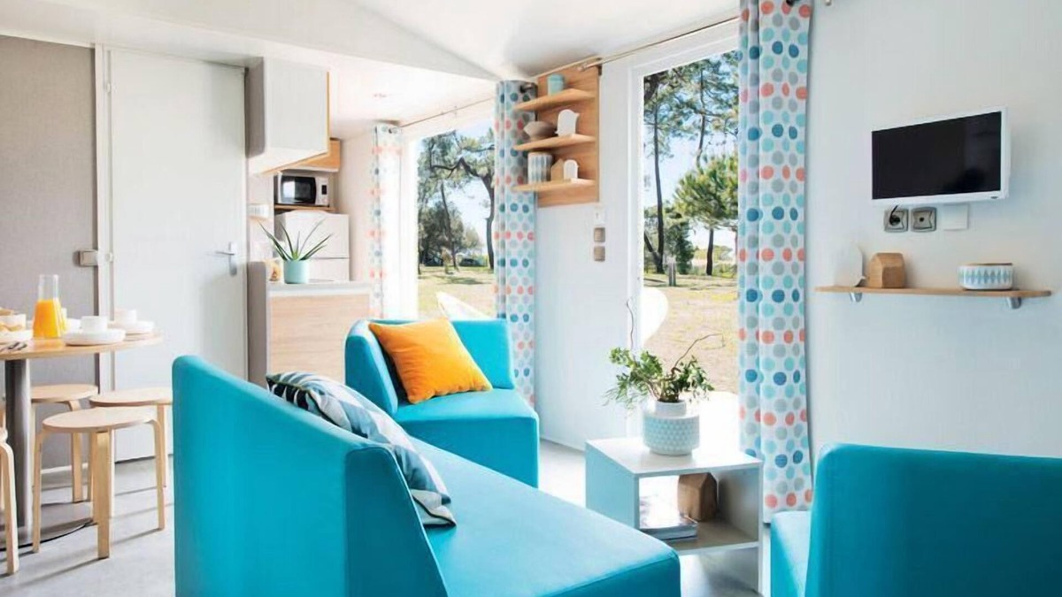 La Chaize-Giraud House | Camping Les Alouettes* - Mobile Home Excellence 4 Rooms 6/7 People