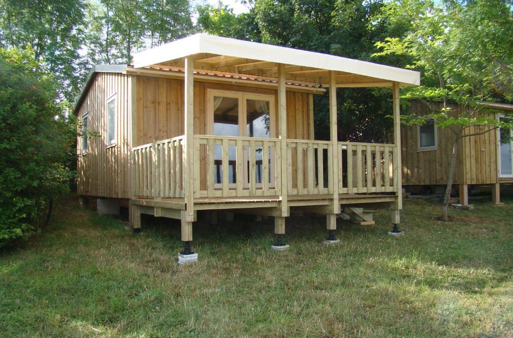 Saint-Pierre-Lafeuille Other | CAMPING LES GRAVES - Cabane TITHOME