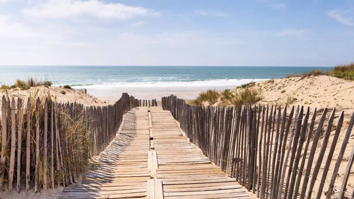 Saint-Paul-en-Born RV Rental | Camping maeva Escapades La Clairière **** - Eco Tent 3 Rooms 4 People Without Sanitary