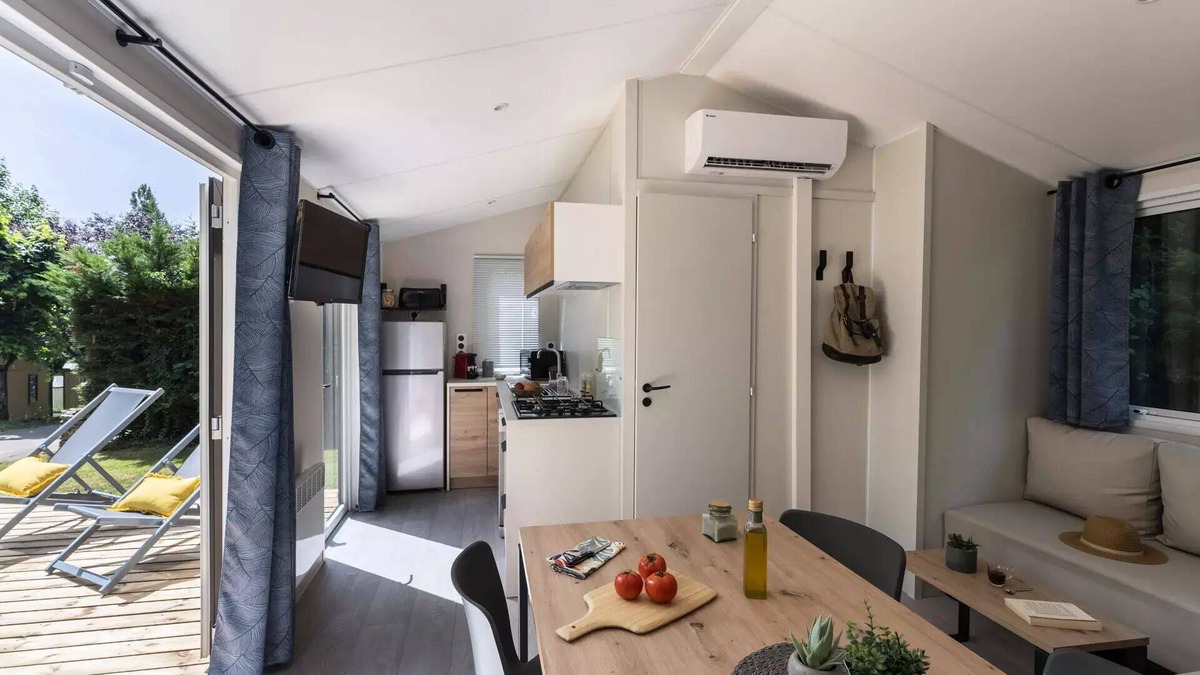 Ars-en-Re House | Camping Romanée Le Campiotel des Dunes * - Premium 3-room mobile home for 4 people