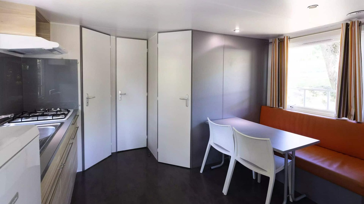 Servies House | Camping Saint Pierre de Rousieux *** - Mobile home Ohara 3 Rooms 4 Persons