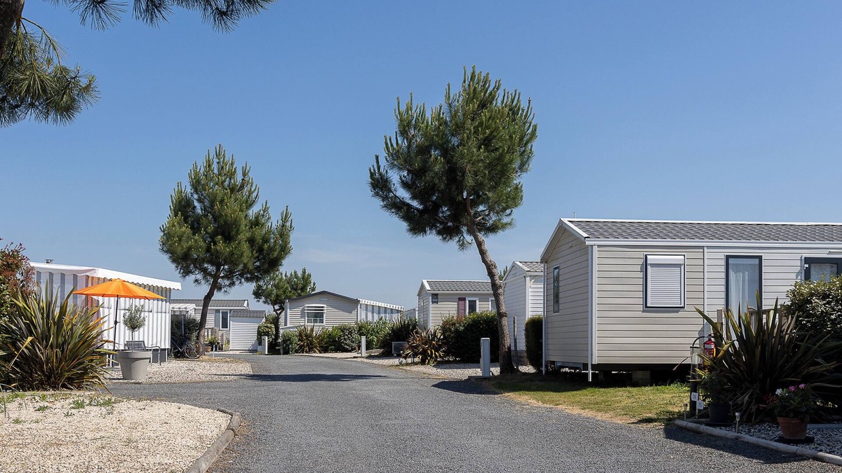 Le Fenouiller RV Rental | Camping "Villa Landreau" with Private Terrace, Shared Pool & Wi-Fi