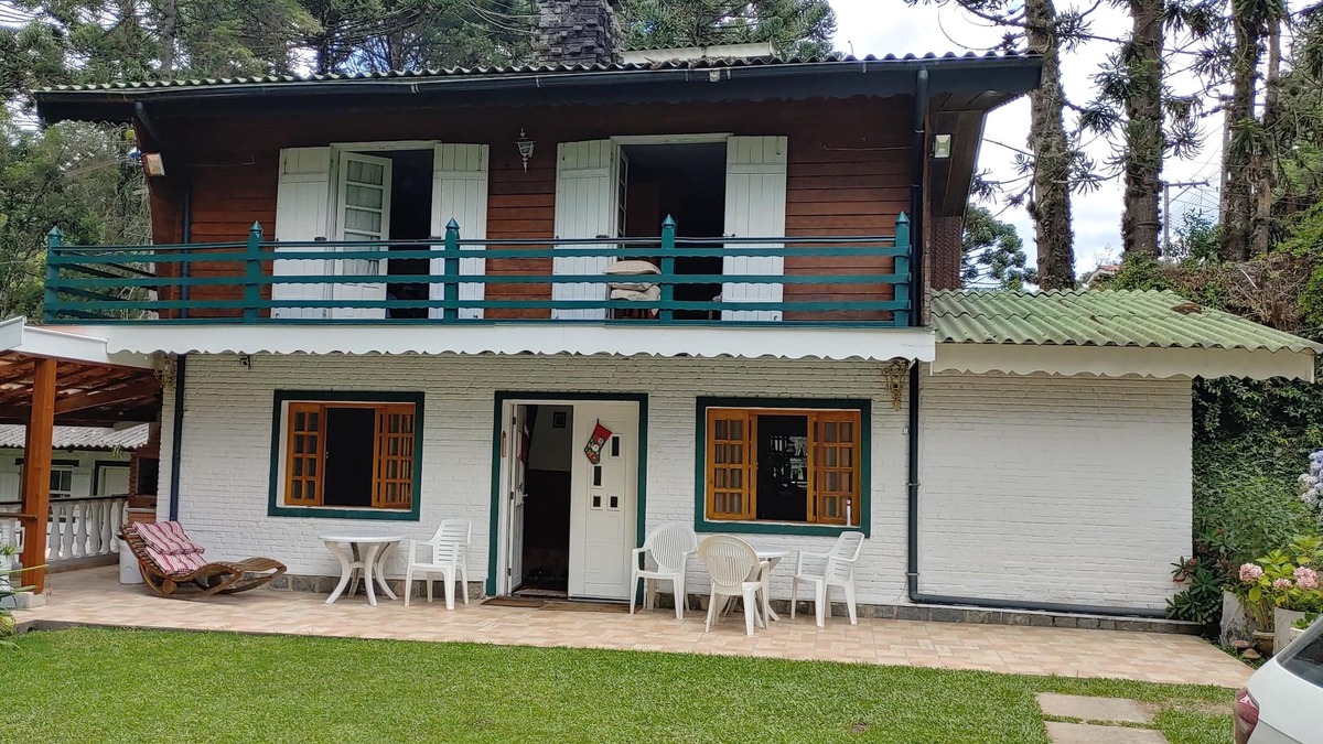 Jardim Europa House | Campos do jordao , neighborhood Capivari 5 bedroom 4 minutes of center - pay pal