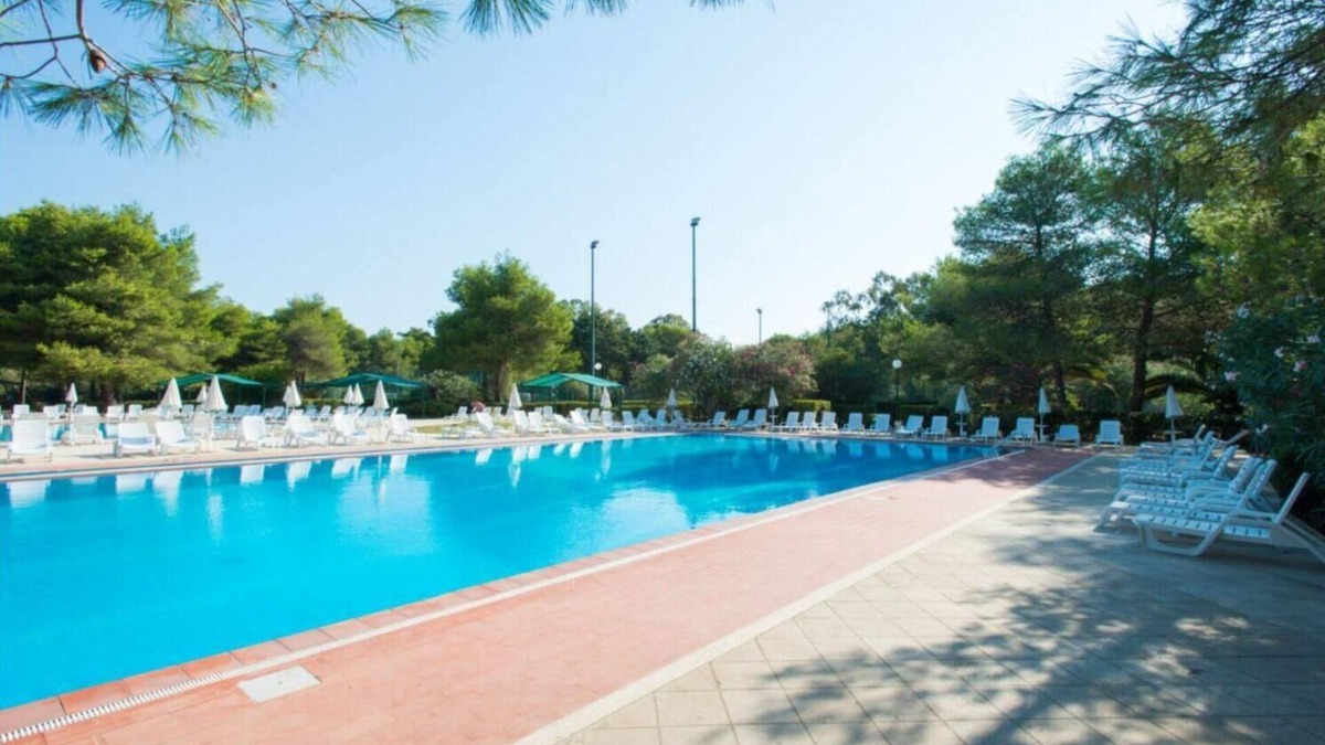 Acaya Apartment | Campoverde Village One Room Apartment (1 - 4 Pax)
