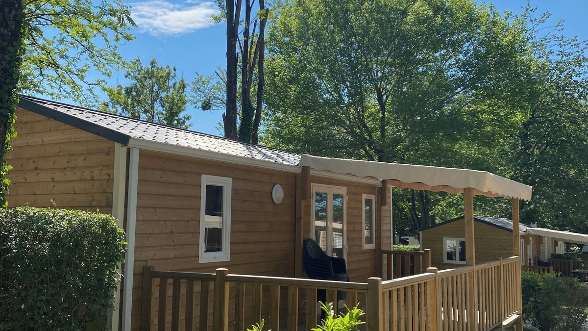 Petit-Palais-et-Cornemps House | Campsite Le Pressoir * - Mobil-Home 3 bedrooms (6/8 pers.)