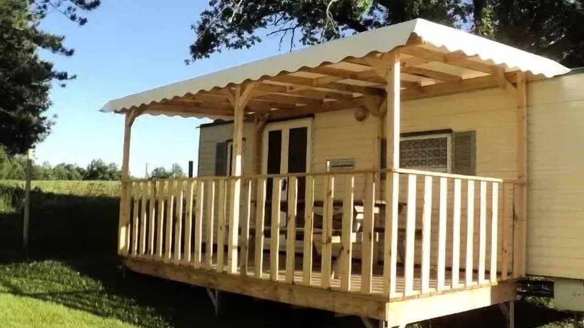 Reilhaguet House | Campsite Bellevue * - Mobile Home 3 Rooms 4 People