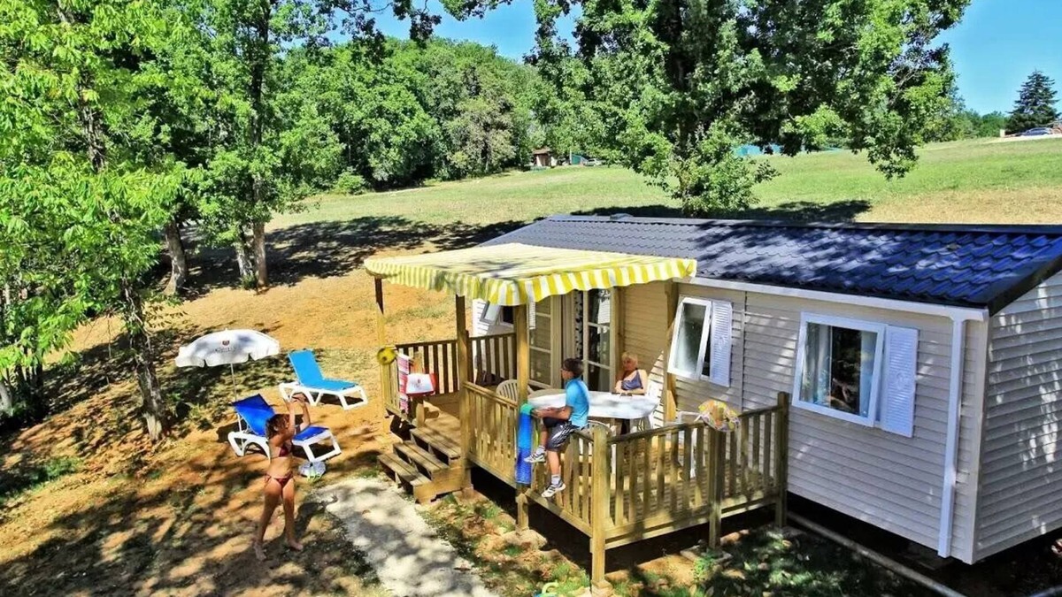 Saint-Julien-des-Landes House | Campsite Eurocamp Village de la Guyonnière * - Mobil-home Classic 4 rooms 6 adults + 2 children