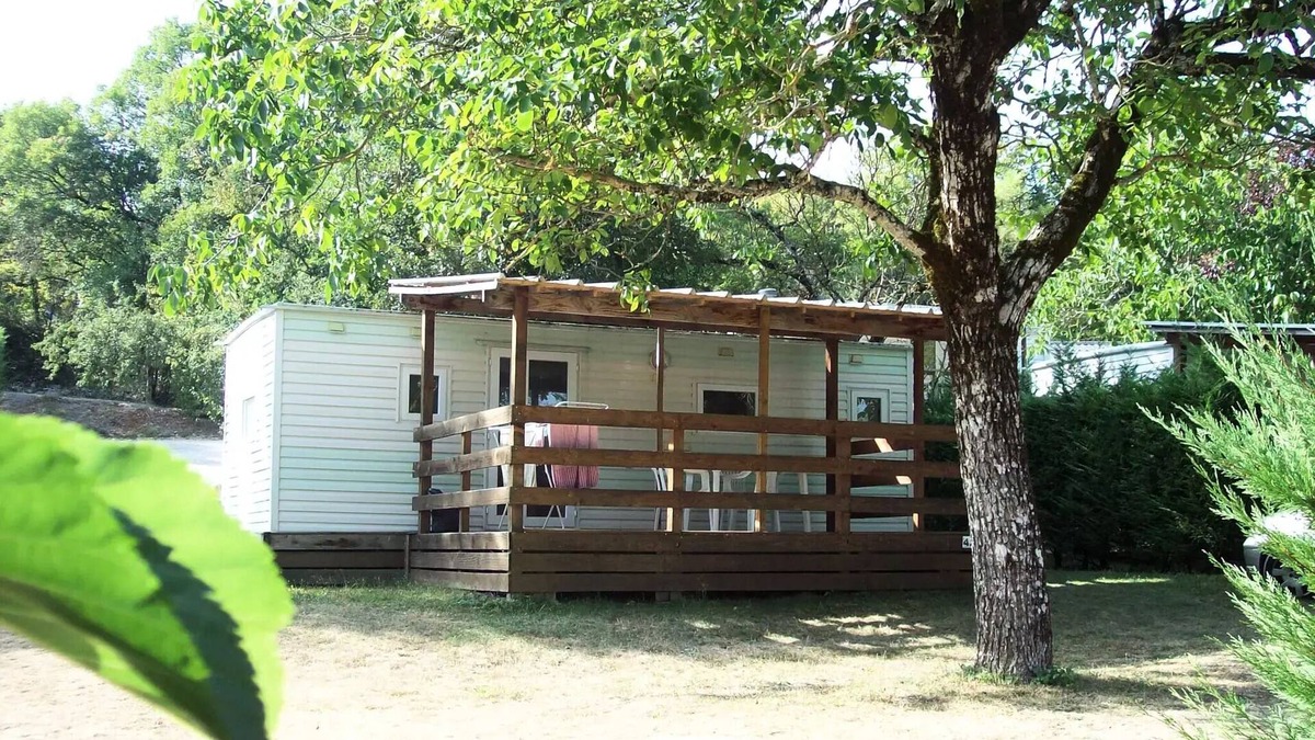 Loubressac House | Campsite LA GARRIGUE * - M-Home 2 bedrooms (+ old) 5 to 6 people - 5 people. included in the price