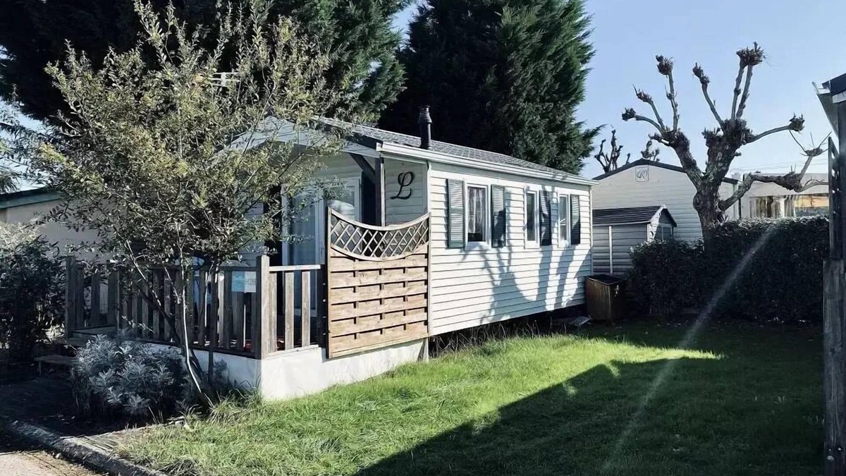 Fumel House | Campsite Les Catalpas * - H 28G Mobilhome CLIM Conf 1 ch Ideal Couple Bed 160 2 persons