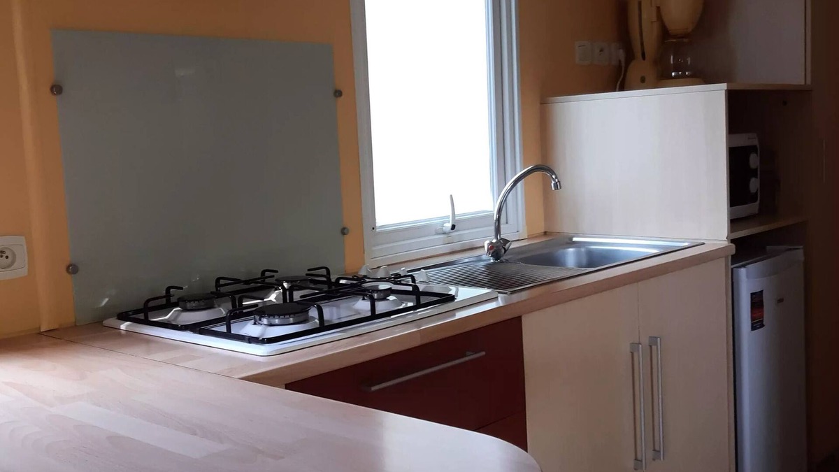 Estavar House | Campsite Les Jardins d'Estavar* - 3 Room Mobile Home 4 People