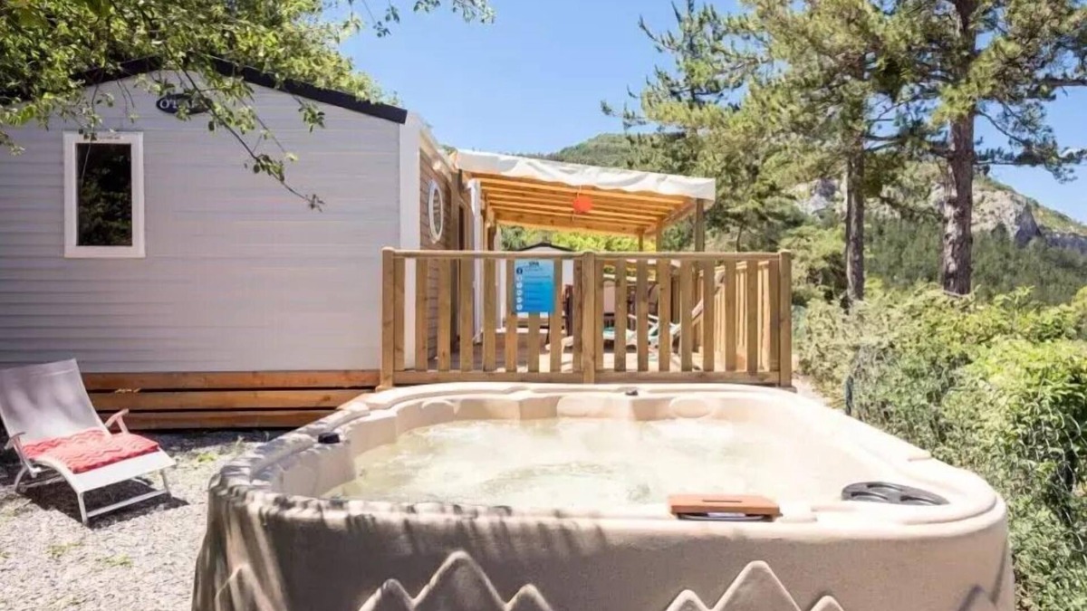 Orpierre House | Campsite Les Princes d'Orange * - Mobil home Privilege SPA - 3 bedrooms 6 people