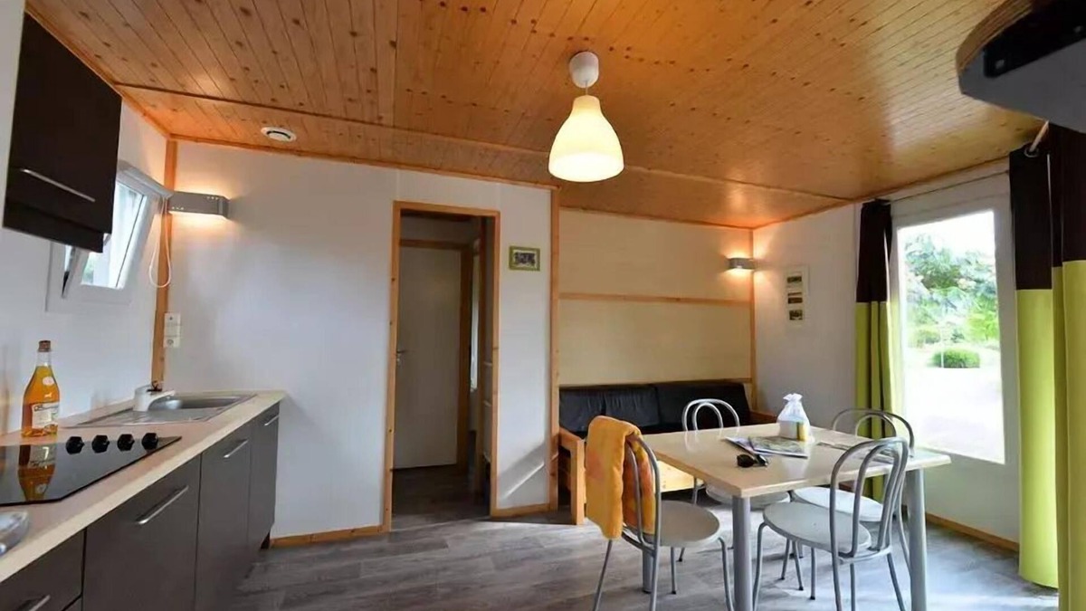 Caro Ski Chalet | Campsite maeva Respire Domaine de Kervallon * - Chalet Comfort Premium 3 Rooms 4 People + TV