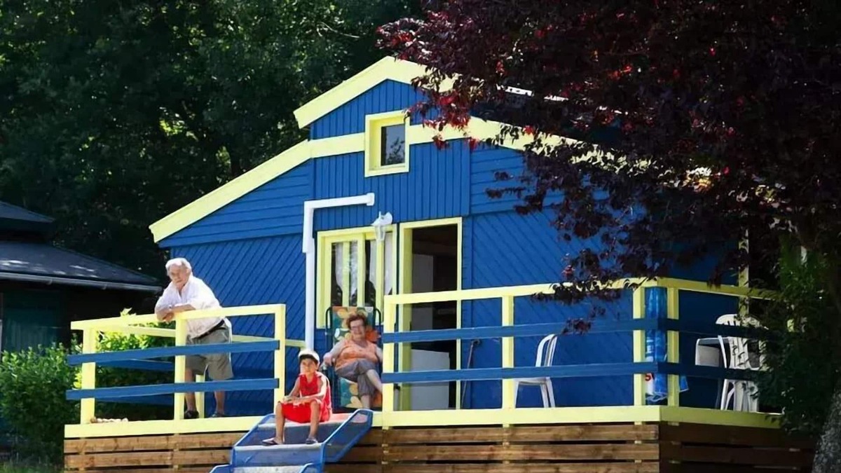 Servies Ski Chalet | Campsite Saint Pierre de Rousieux**** - Blue Chalet 2 Rooms 2 Rooms 4/6 People Mezzanine