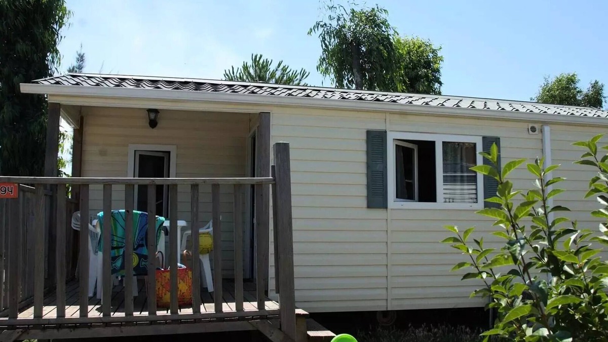 Saint-Auban House | Campsite Tikayan La Pinatelle* - Mobile home Colorado Eco 3 rooms 4/6 people Air-conditioned