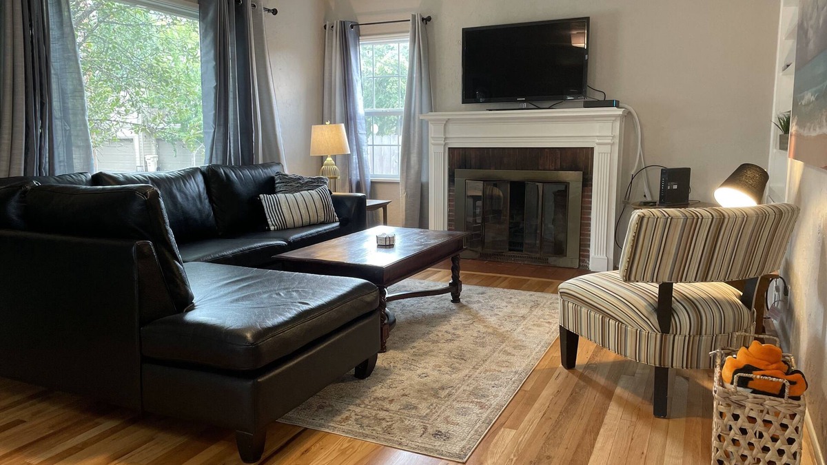 Corvallis House | CAMPUS COTTAGE, GREAT LOCATION