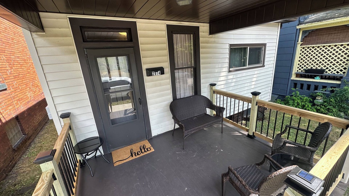Racine House | Campus Cove on College Hill
