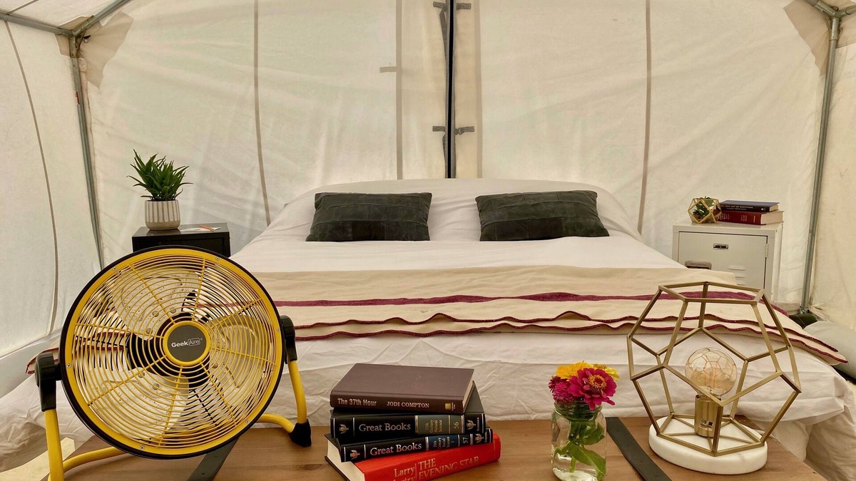 Naturita RV Rental | CampV Glamping Tent