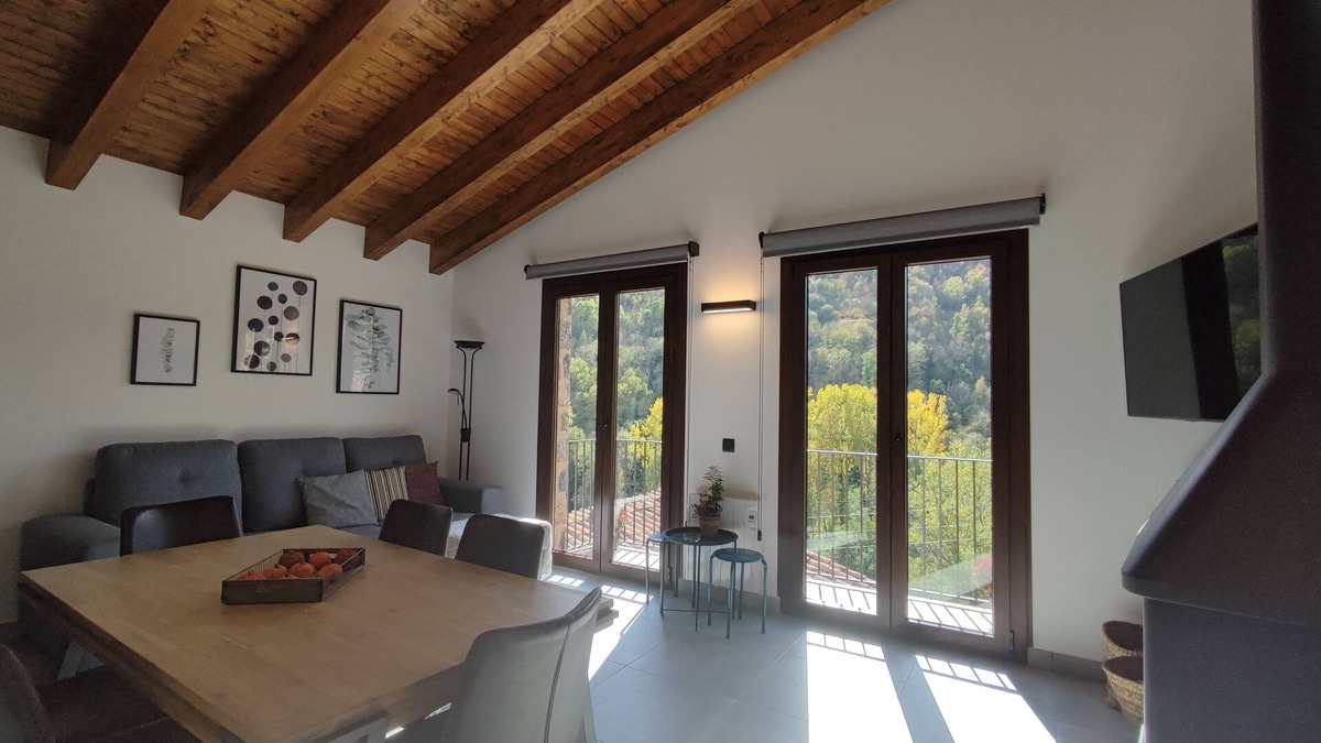 Vilallonga de Ter House | Can Triadú Rural House