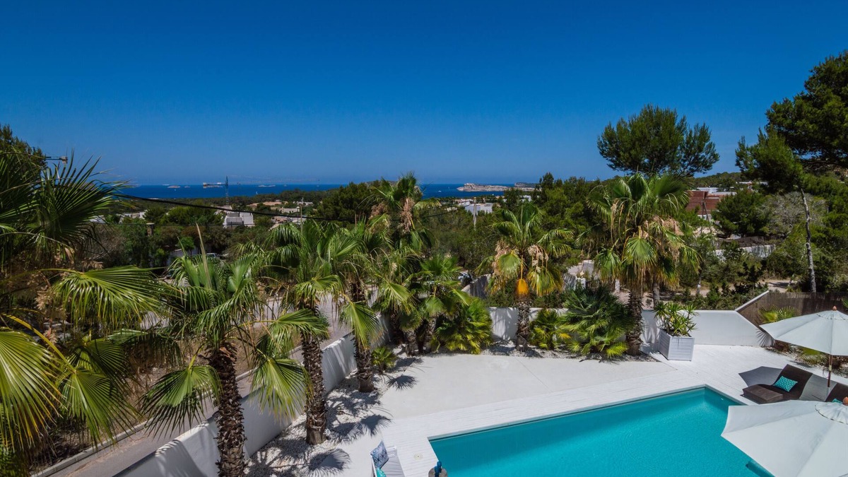Cala Comte Villa | Can Love, sea view and Sunset.