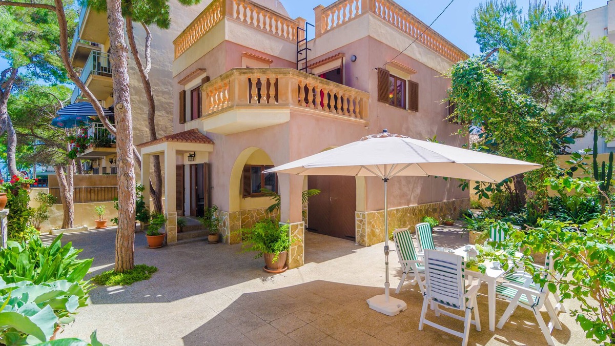 S'Illot-Cala Morlanda House | CAN PEDRO ROS - Chalet with terrace in S'ILLOT. Free WiFi