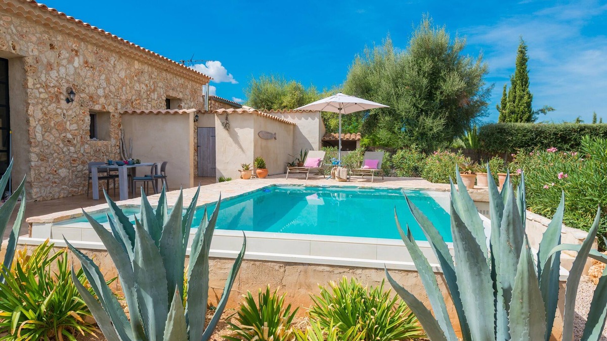 Costitx Villa | CAN PINA - ECO CASCADA - Villa with private pool in Costitx. Free WiFi