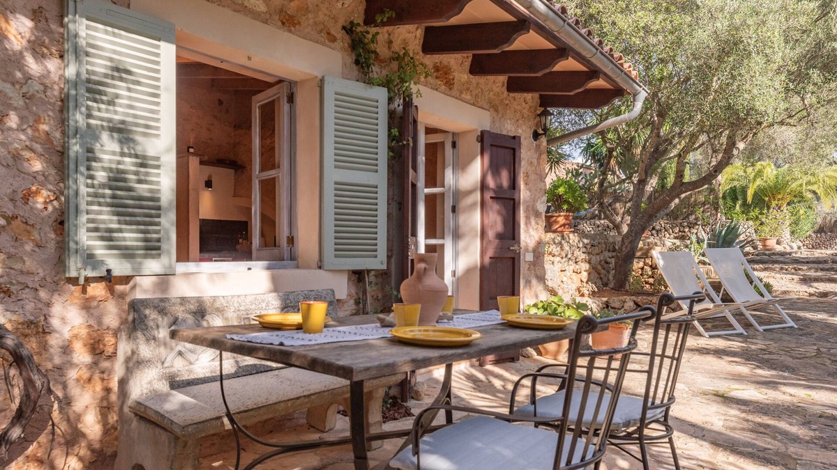 Costitx House | CAN PINA - ECO GROC - Apartment with shared pool in Costitx. Free WiFi