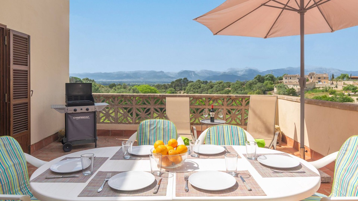 Costitx House | CAN REI (COSTITX) - Charming village house in the heart of Mallorca. Free WiFi.