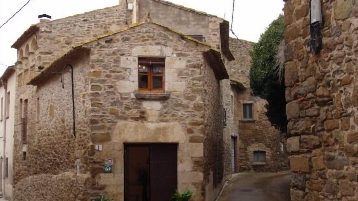 Ullastret Cottage | Can Vilà cottage in the Baix Empordà