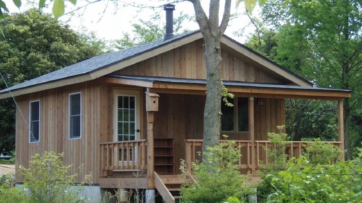 Kimitsu RV Rental | Canadian Cottage 1Capacity 5 peopleAdults only/Kimitsu City Chiba