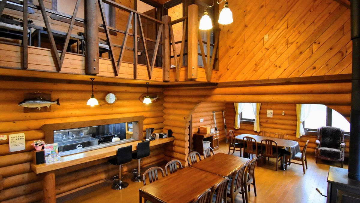 Azumino Cottage | Canadian Log Cottage TAKITARO